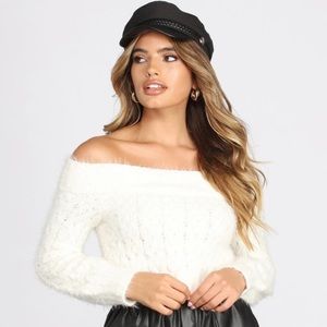 Brand New With Tag Ivory Crop Top Sweater